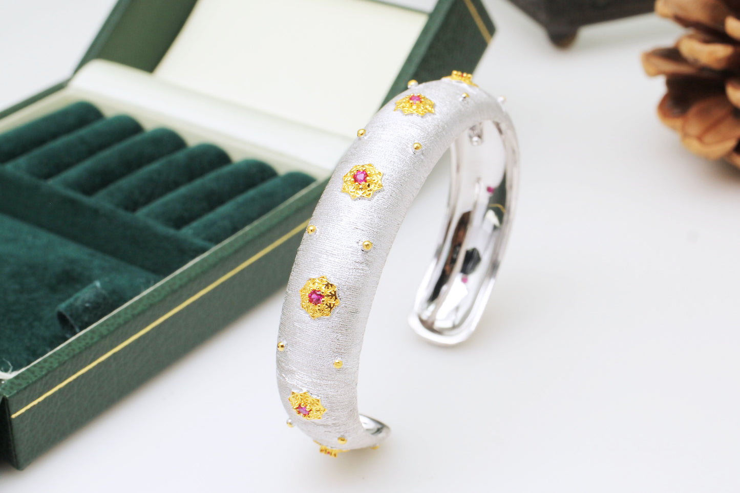 Italian Silver Light Luxury Star Brushed Bracelet