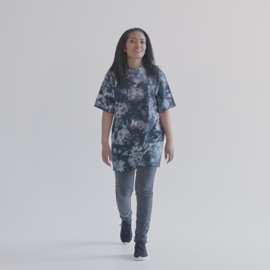 Oversized Tie-Dye T-Shirt - Shaka Wear SHHTDS.mp4